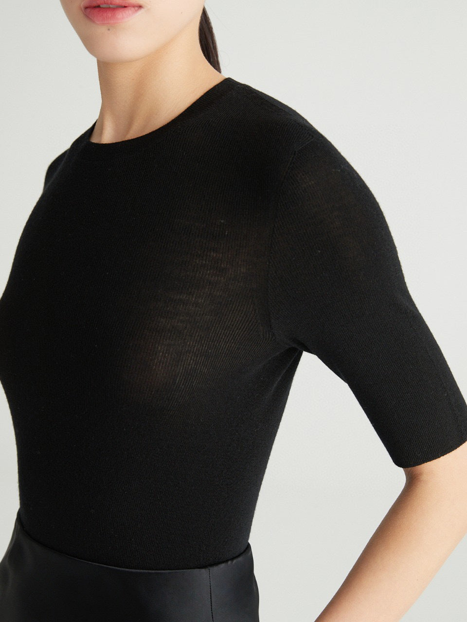 Basic Wool Round Neck Knitted SlimTop